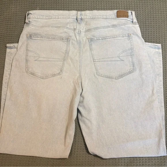 American Eagle Stretch Super High Rise Straight Jeans Women’s size 18 - Picture 9 of 11
